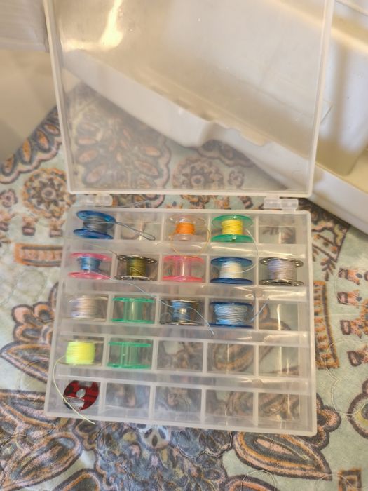 Швейная машинка Janome 9953