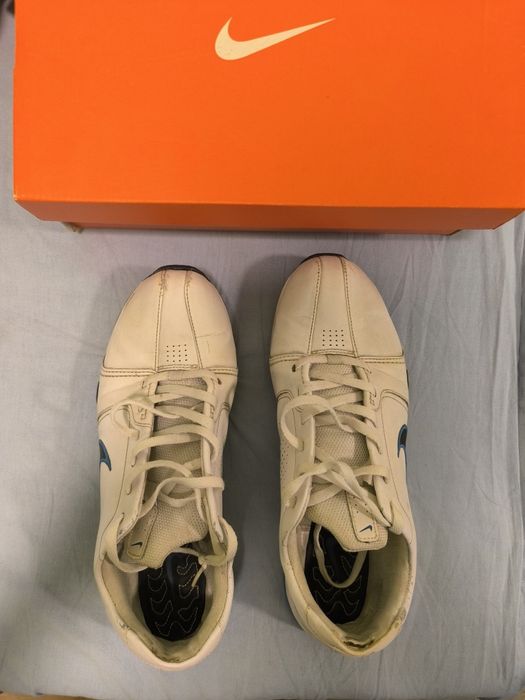 Nike номер 42.5 кожени маратонки