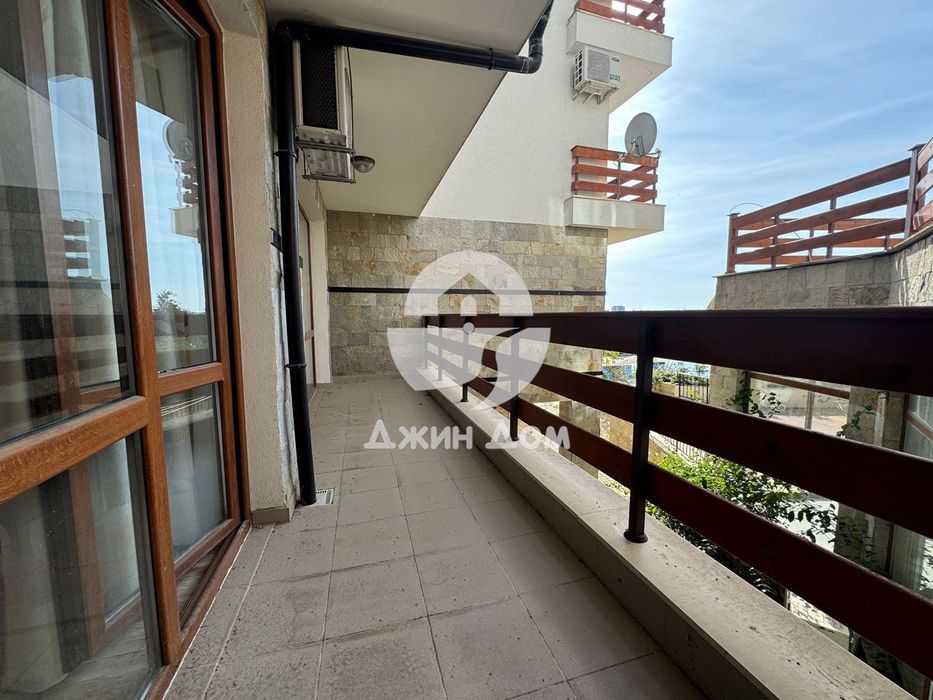 Продава се Двустаен апартамент в с. Кошарица, Област Бургас - 64 кв.м за 557 €/кв.м - Снимка #7