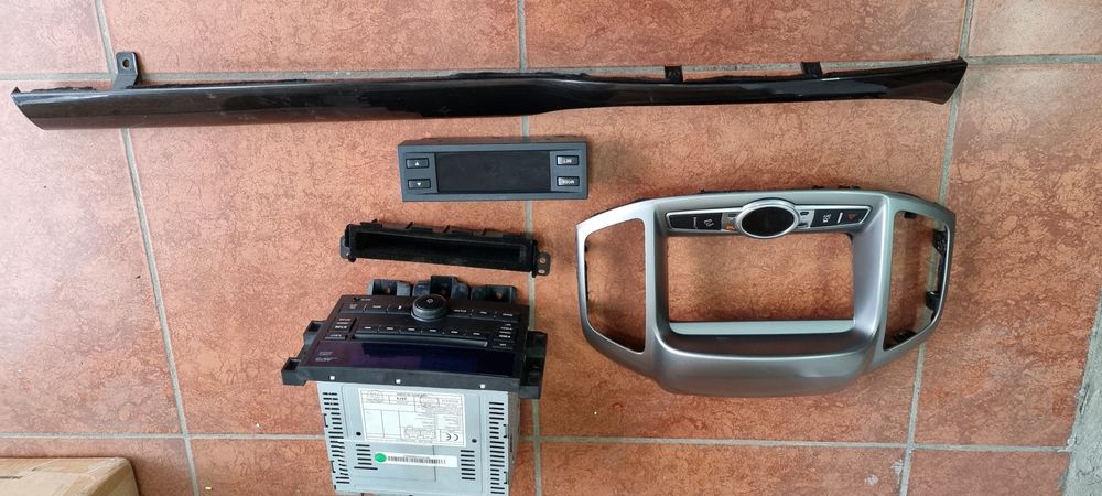 Captiva 3 radnoy kanplekatsa ditallari mafon ramka reka soat karmashka