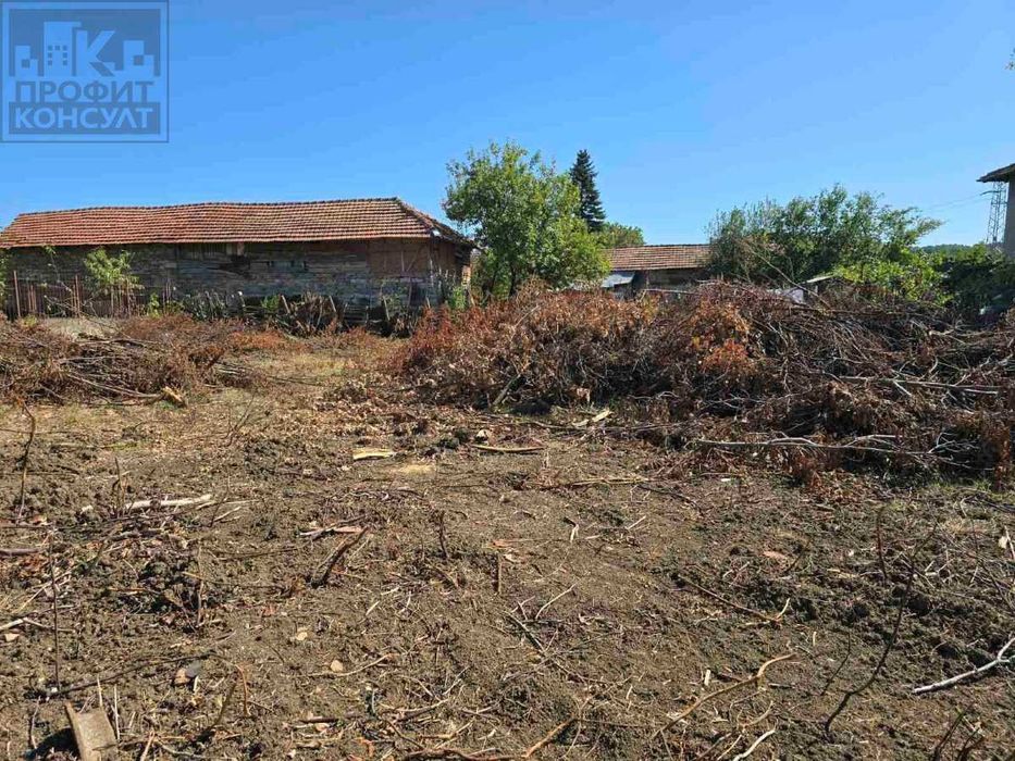 Парцел в регулация, с. Ново село, общ. Велико Търново
