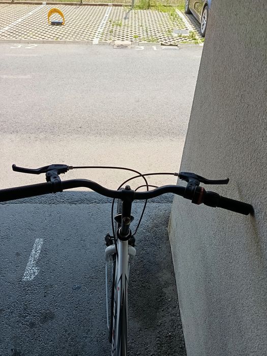 Vând Bicicletele