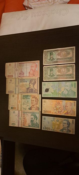 Vând banconote uzate