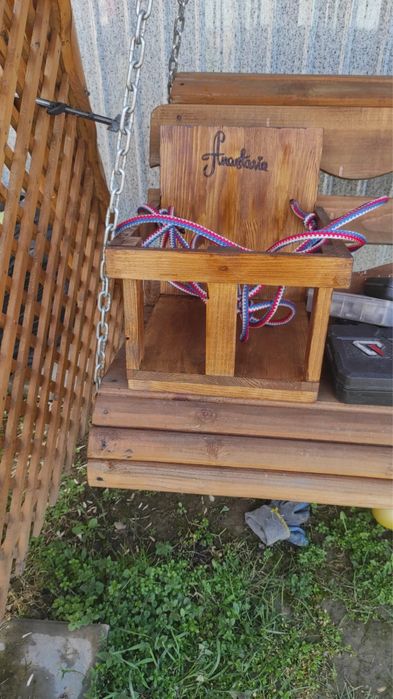 Realizăm pancarte pentru nuntă/botez/onomastice și leagăne de copii