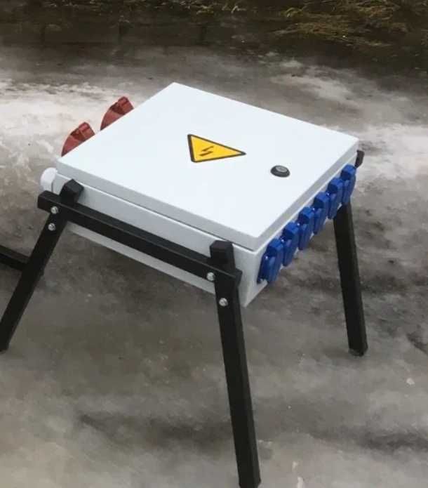 Распределительный Щит с розетками