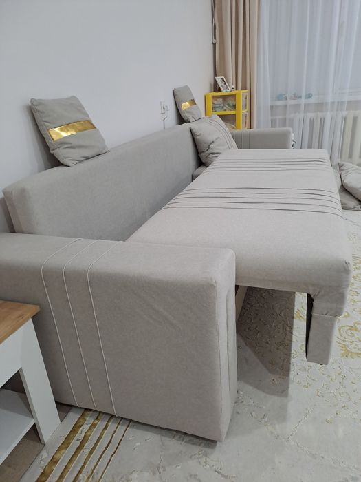 Продам диван новый почти 3 метра