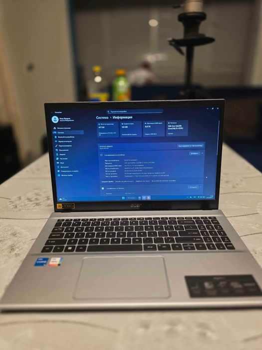 Продавам Acer Aspire 3 i5-1235U, 16GB RAM, 512GB SSD, 1г гаранция