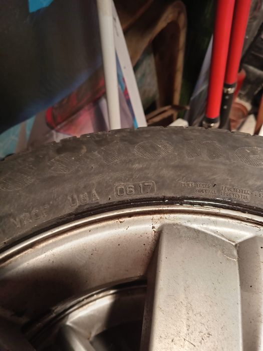 Vând jante echipate cu anvelope de vară 205/55/16