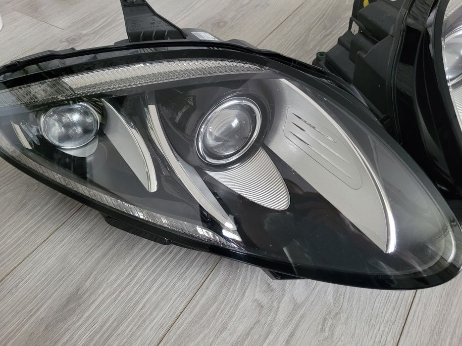 Far stanga dreapta  bi xenon adaptive cornering Jaguar XKR originale