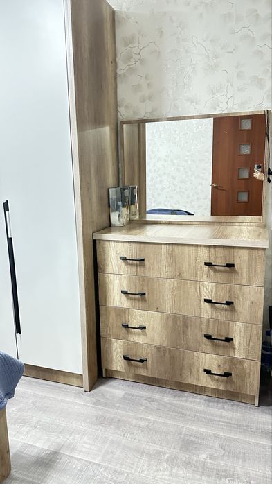 Продам шкаф комод в подарок