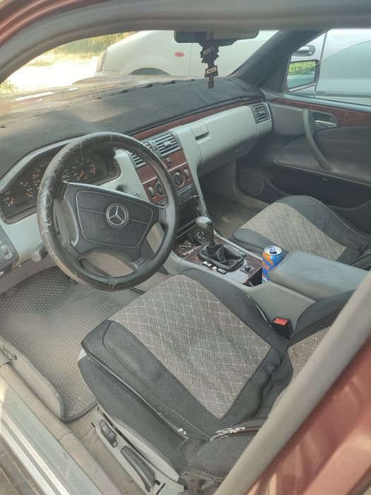 Продам Мерседес w210