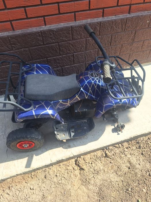 Балдардың машинасын сатамын