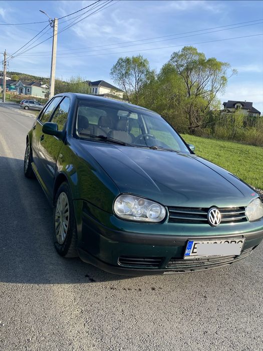 Volkswagen GOLF 4