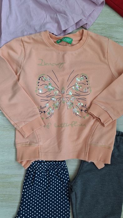 Голям лот дрешки подходящи за пролетта за 3-4 годинки