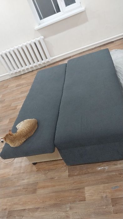 Продам тахта темно серый