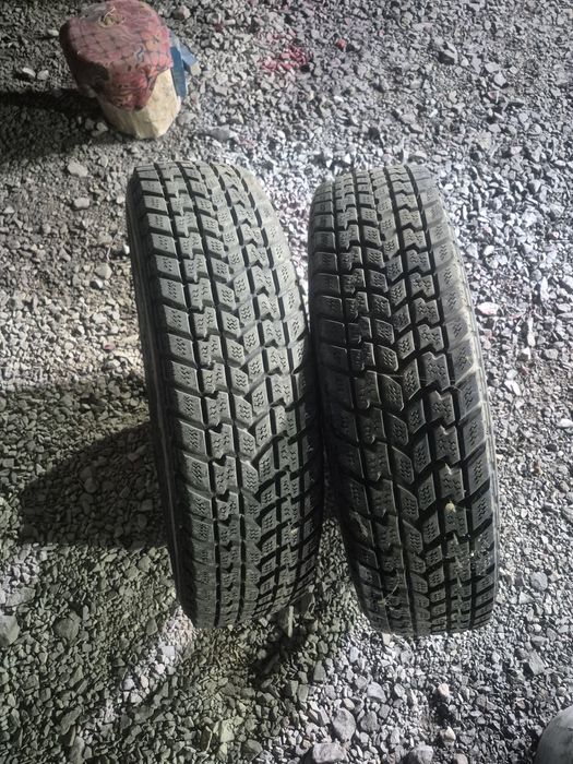 Продам два баллона липучка 175/80 R15 в отличном состоянии.