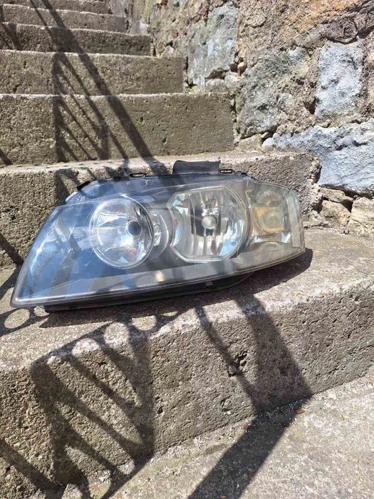AUDI A3 2005 Ляв фар
