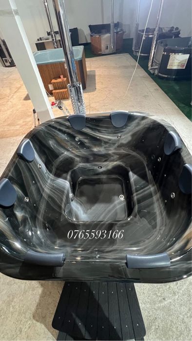 Ciubar Acryl 200x200 8 persoane