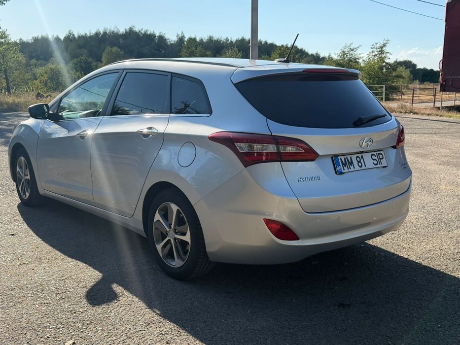 HYUNDAI i30 2015 — imagine 3
