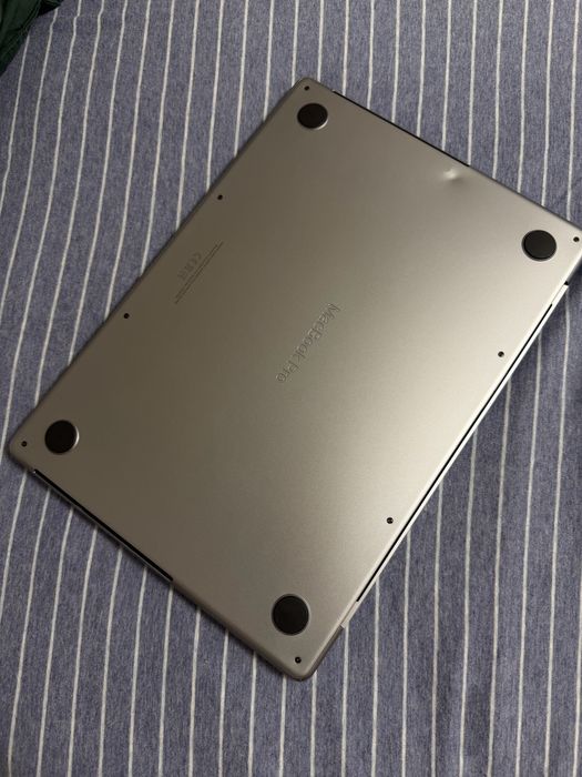 MacBook Pro 14” (2021)