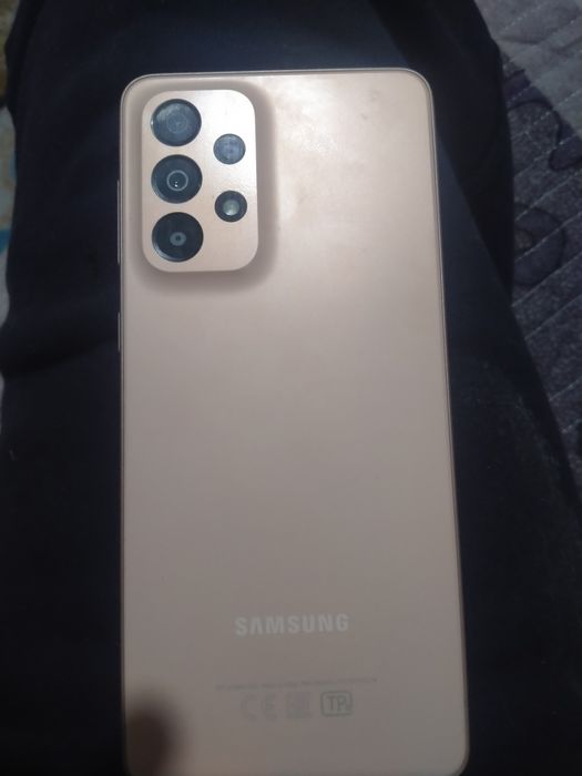 Самсунг А 33 5G.