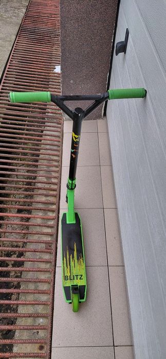 Vând trotineta de freestyle