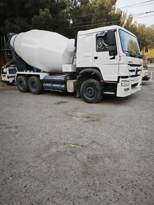 HOWO Mikser 10 ³ Srochno sotiladi