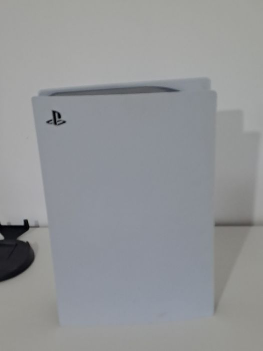 Ps5 2 controllere support joc si cabluri originale