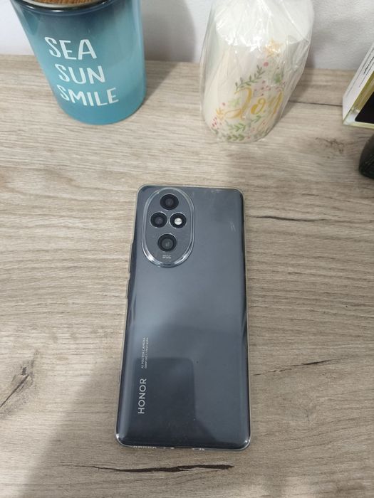Honor 200 Pro - 12 GB RAM / 512 GB stocare - stare bună