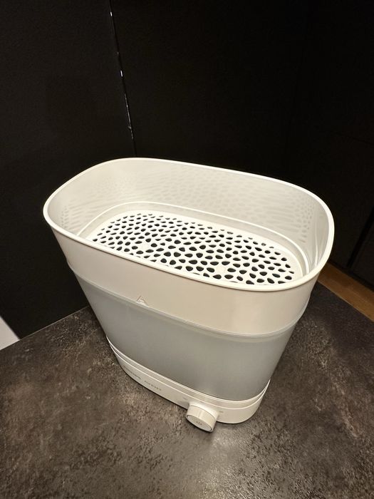 Sterilizator si uscator biberoane Philips
