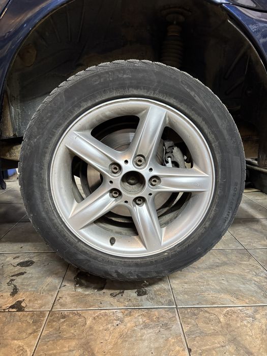 Продам диски БМВ 43 стиль, с резиной