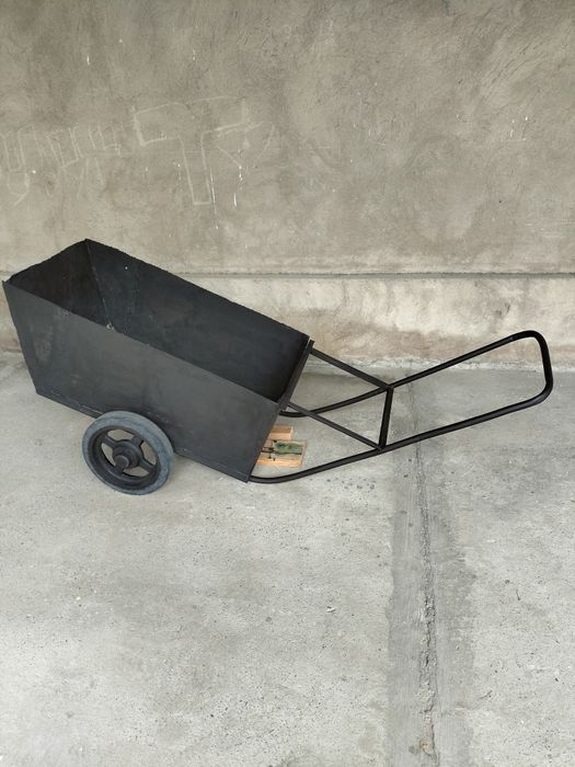 Тележка хозяйственная