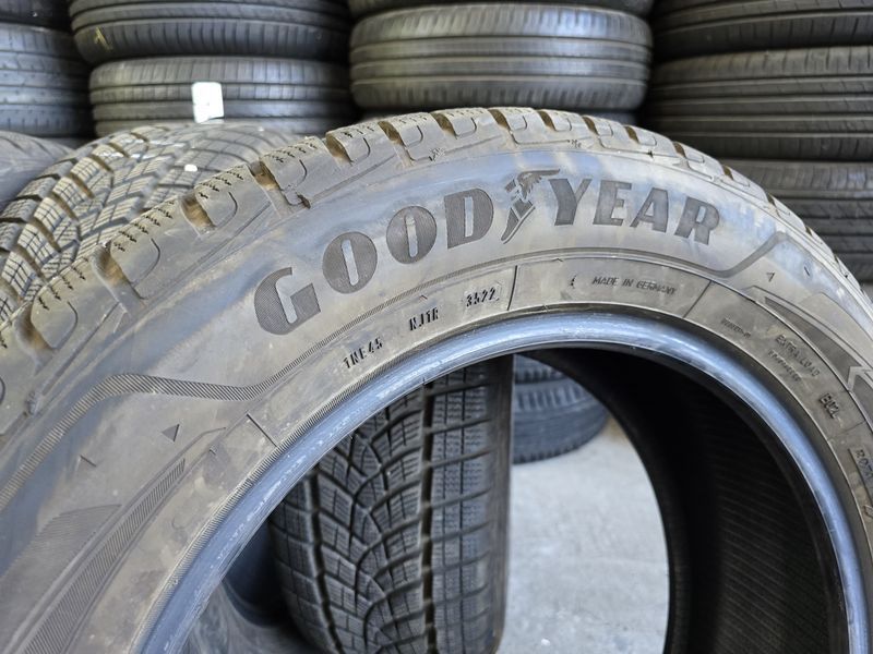 235/60/18 GOODYEAR 4бр