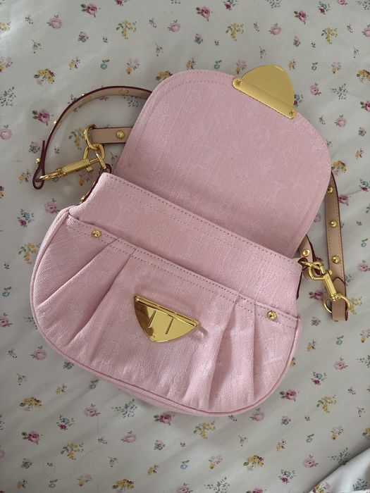 Geanta Louis Vuitton