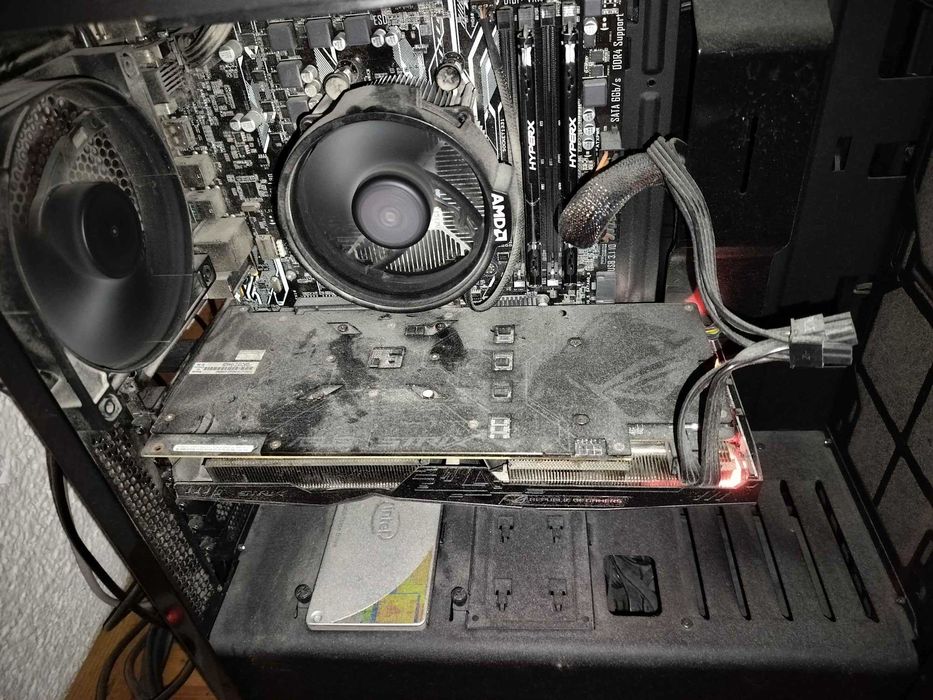 Бюджетен геймърски компютър 1060 6GB/Ryzen 5 1600/16RAM