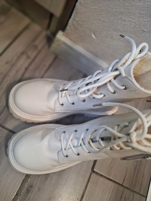 Топли дамски боти-37