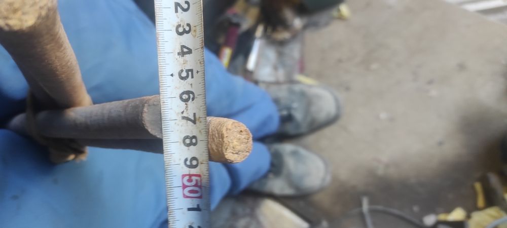 Ибонит, эбонит   .