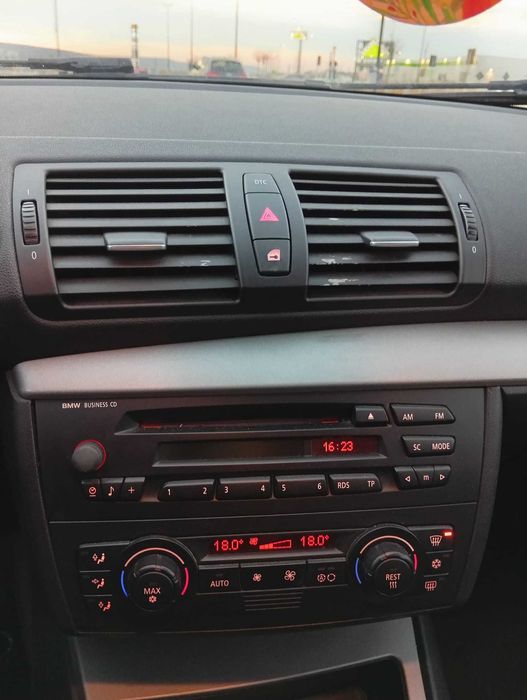 BMW Seria 1 E87 – 2004 – 1.6 Benzină – 116 CP