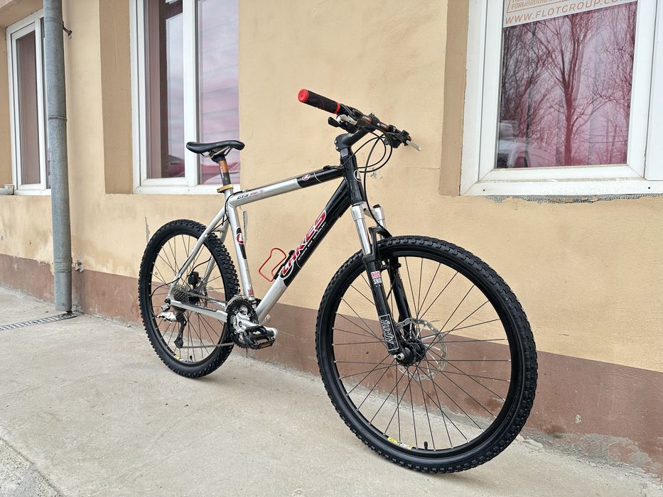 Bicicleta MTB Lakes 26 Inch Aluminiu frane hidraulice pe disc RockShox