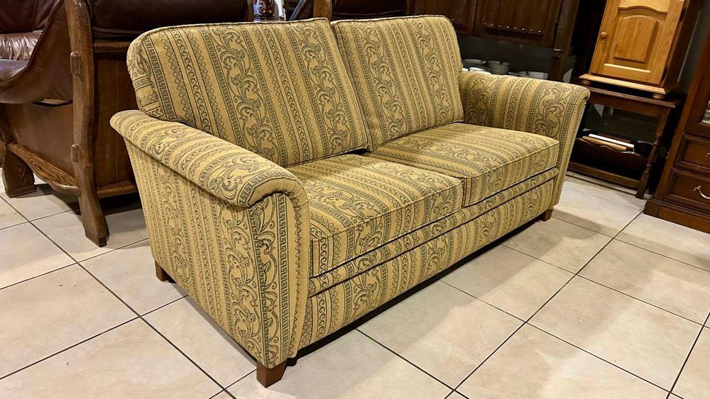 Класически диван Холандия