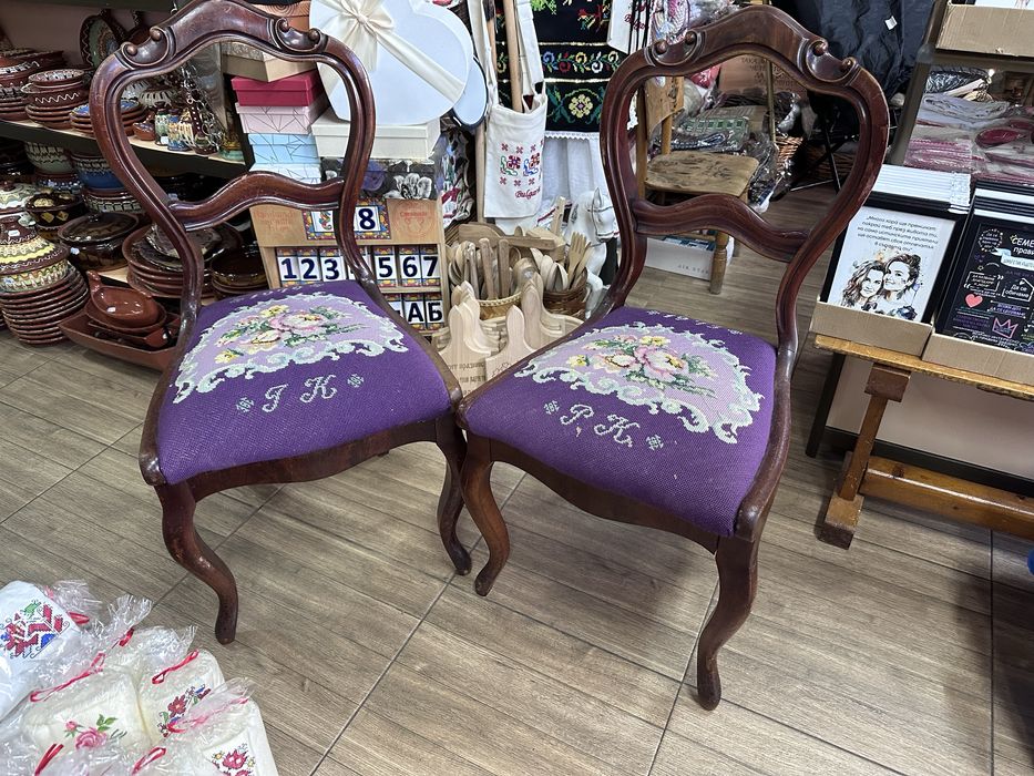 Антикварни столове