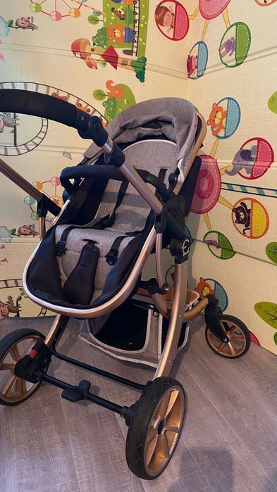 Коляска-трансформер зима-лето