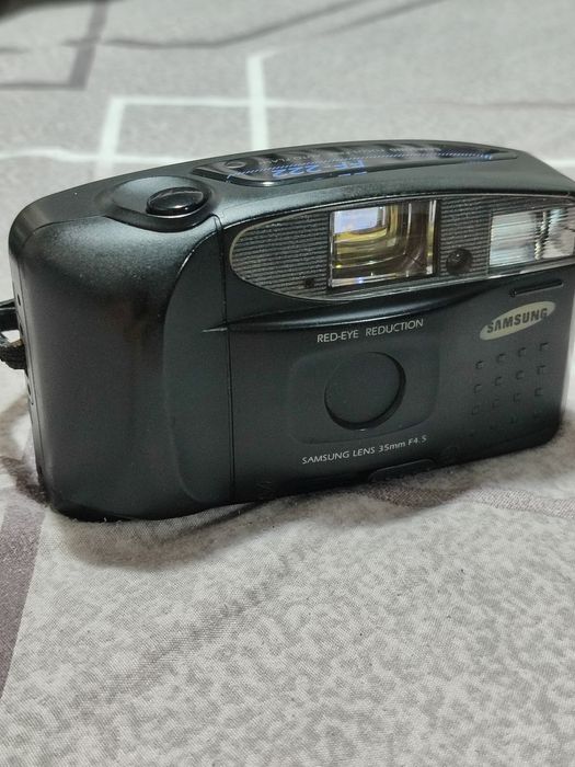Пленочный фотоаппарат Samsung FF-222.