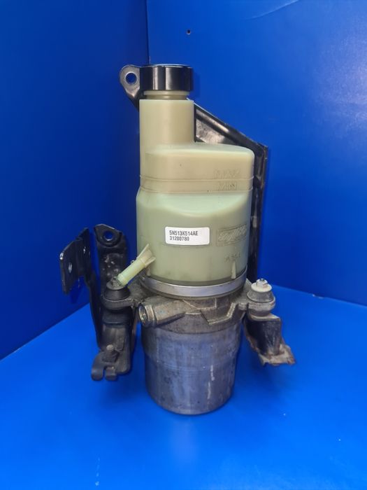 Pompa servo Volvo V50 S40 Diesel