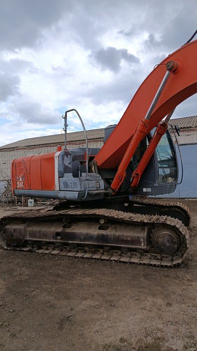 Продам экскаватор