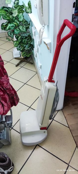 Машина за циклене на паркет