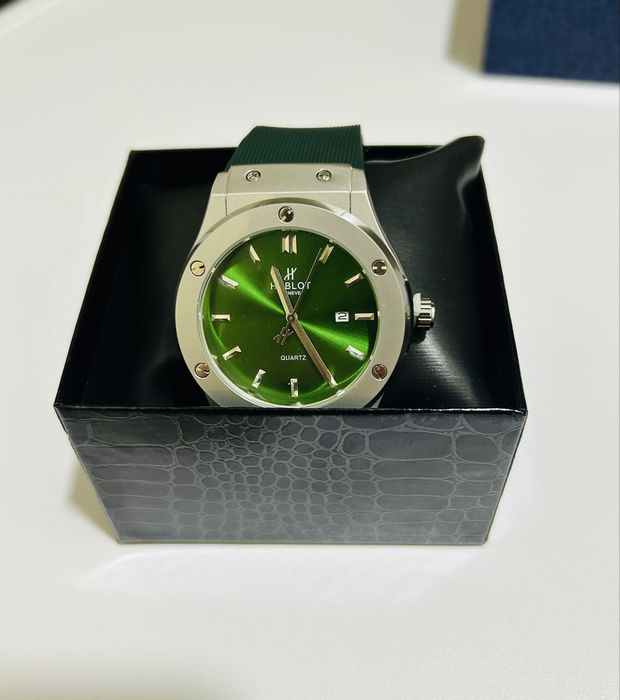 Мужские часый новый