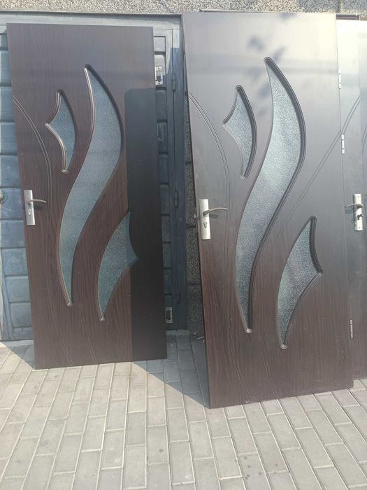 Интериорни врати
