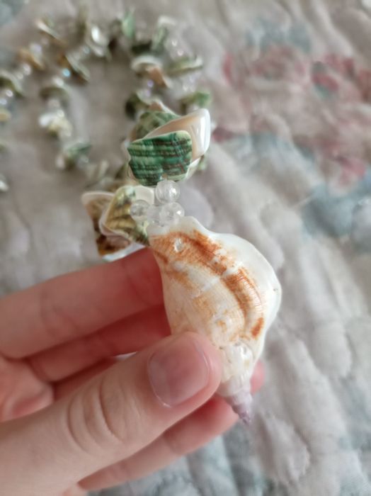 Ожерелье оберёг с ракушка и