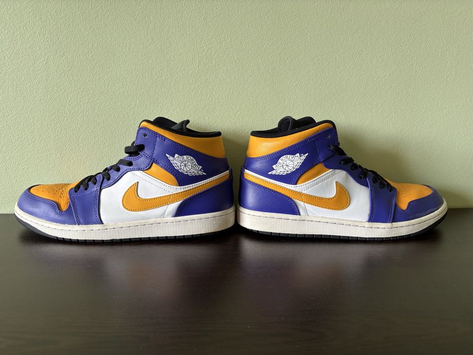 Nike Air Jordan 1 Mid "Lakers"- оригинални